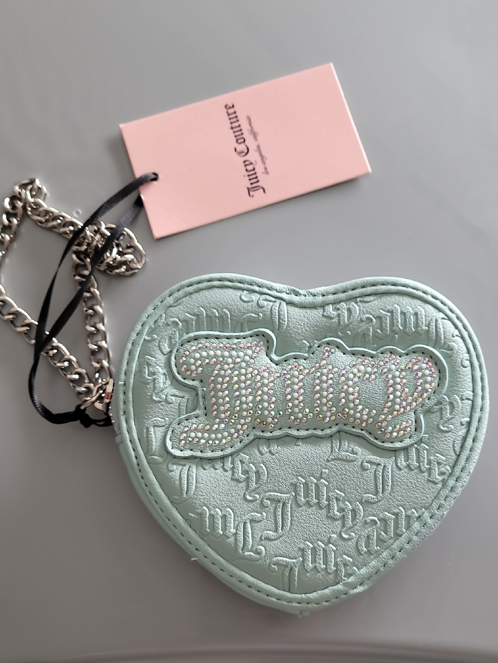 Juicy Couture Mint Green String Of Pearls Heart Zip Around Crystal Logo Wristlet